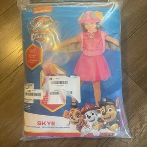 New sky paw patrol costume never used!